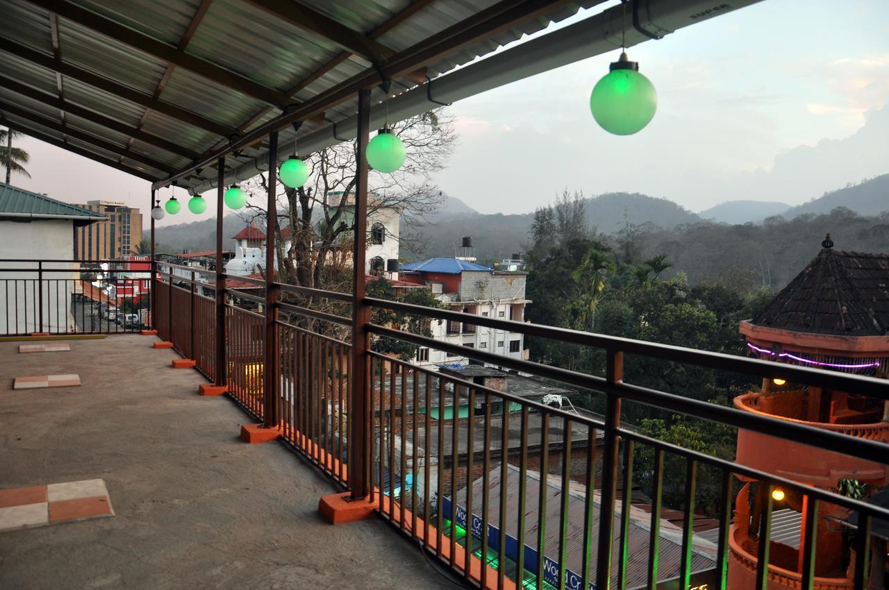 Quadriya Palace Thekkady Exterior photo